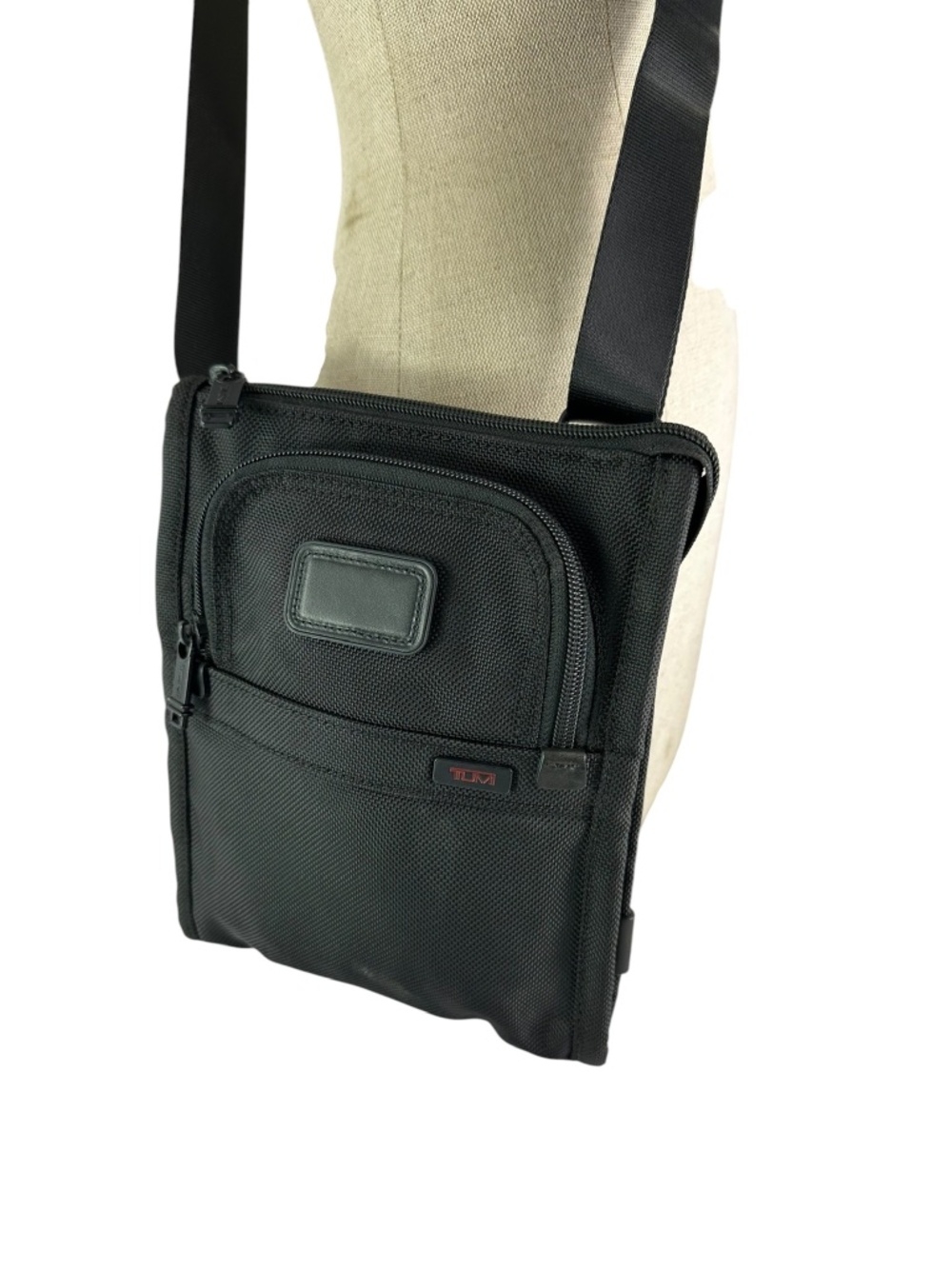 Genuine TUMI Black Ballistic Nylon Alpha Pocket Bag Travel Crossbody Bag Unisex